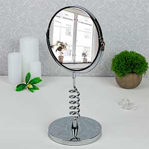 Зеркало на ножке