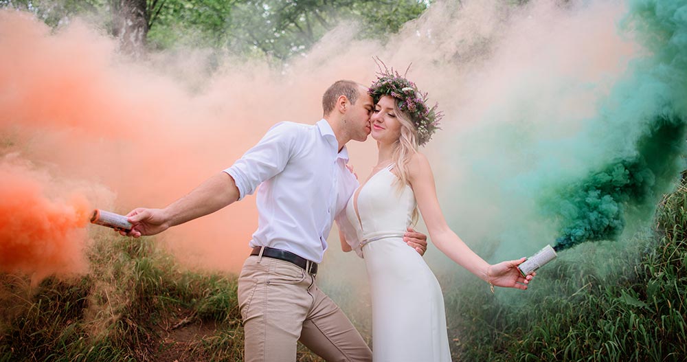 Цветной дым