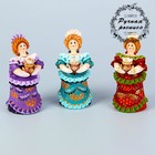 Ковровская глиняная игрушка "Барышня с самоваром" микс Ковровская глиняная игрушка "Барышня с самоваром" микс