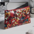 Косметичка простая Бабочки 19*2*10см, отдел на молнии, красный Косметичка простая Бабочки 19*2*10см, отдел на молнии, красный